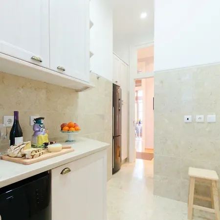 公寓 Baixa Downtown Fabulous And Sophisticate With Elevator 18th Century Building
