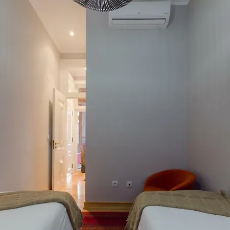 Baixa Downtown Fabulous And Sophisticate With Elevator 18th Century Building Apartament Lizbona