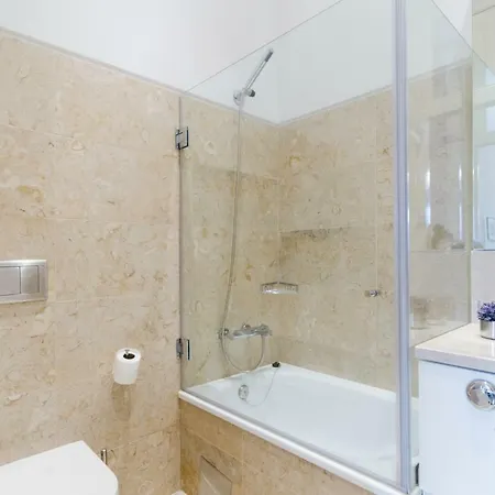 Baixa Downtown Fabulous And Sophisticate With Elevator 18th Century Building *