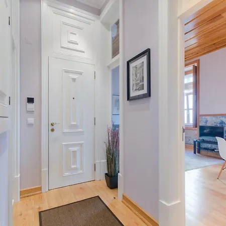 Baixa Downtown Fabulous And Sophisticate With Elevator 18th Century Building * Лиссабон