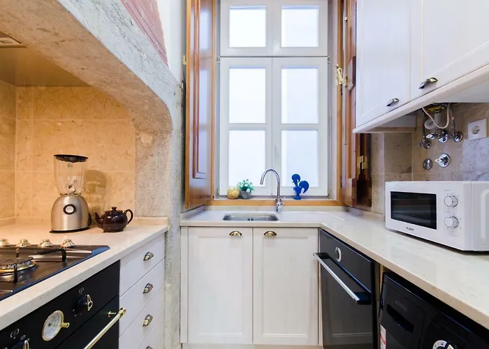 Baixa Downtown Fabulous And Sophisticate With Elevator 18th Century Building 아파트 리스본