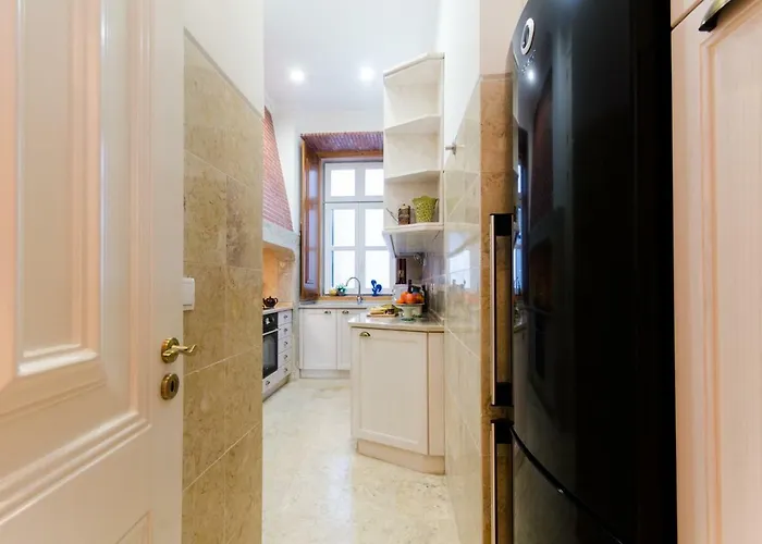 Baixa Downtown Fabulous And Sophisticate With Elevator 18th Century Building * 리스본