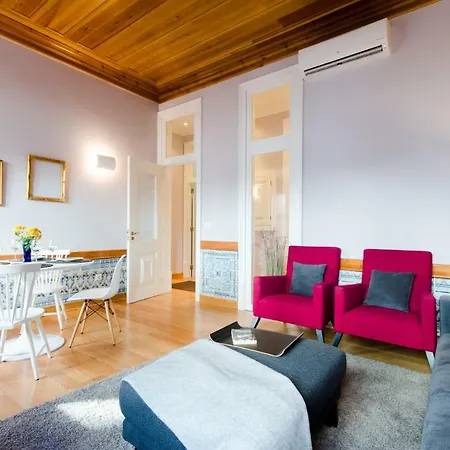 Baixa Downtown Fabulous And Sophisticate With Elevator 18th Century Building * ליסבון