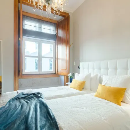 アパート Baixa Downtown Fabulous And Sophisticate With Elevator 18th Century Building *